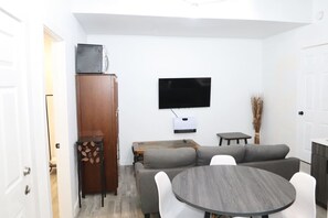 Interior - Budget Friendly 1BR Retreat in Pavonia (Jersey City)