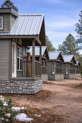 Forest View Luxury Cabin