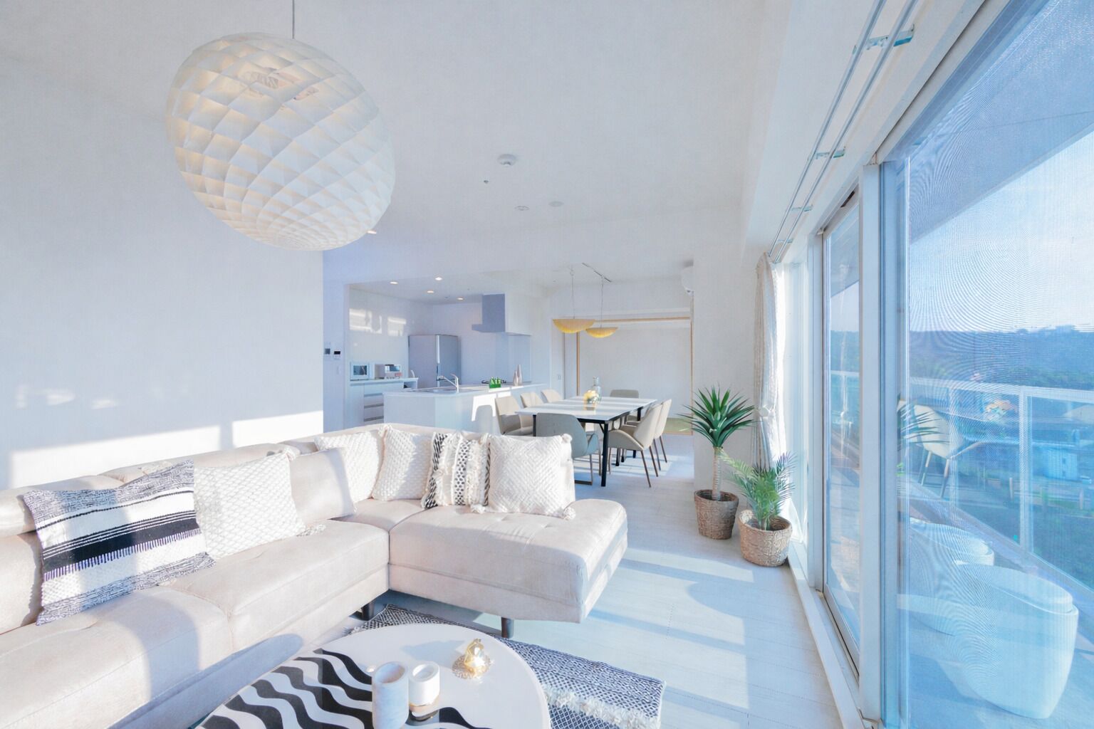 Appartamento Luxury, balcone, vista oceano | Area soggiorno