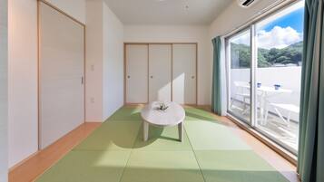 Premium Condo, Bay View | Interior