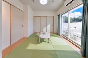 Premium Condo, Bay View | Interior