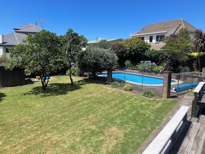 Nicht klassifiziertes Bild, 2 von 13, Schaltfläche