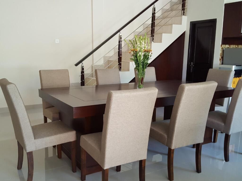 Villa, 3 Bedrooms, Private Pool, Garden View | Dining