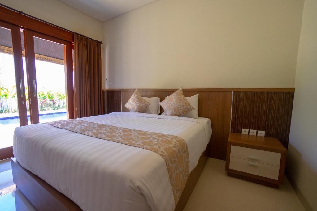 In-room safe, iron/ironing board, free WiFi