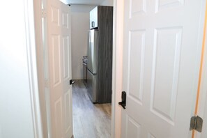 Interior - Budget 1BR for 2 Guests in Pavonia (Jersey City)