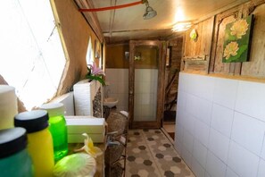 Bungalow, 2 soverom, røyk | Bad