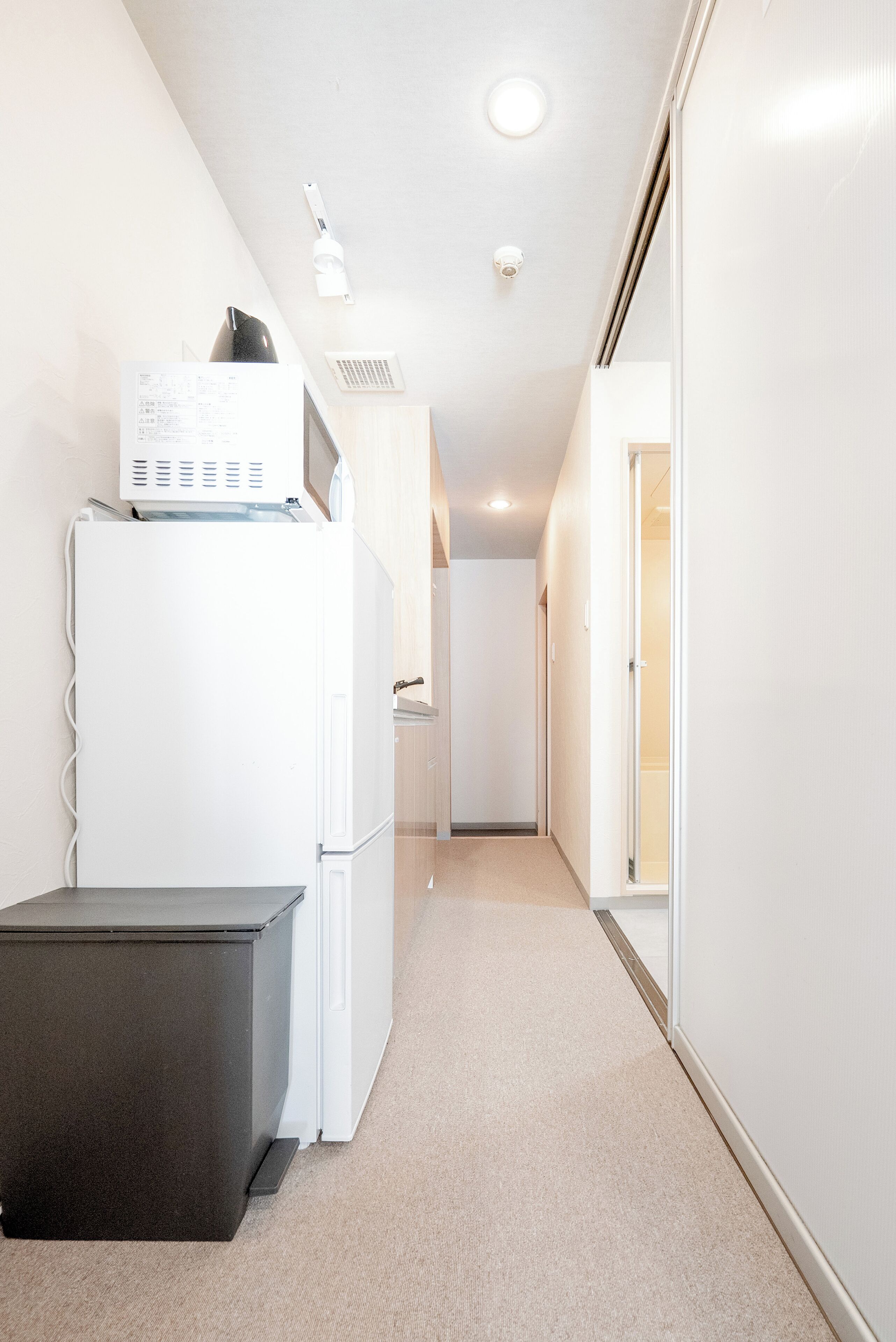 40-inch flat-screen TV with digital channels, streaming services