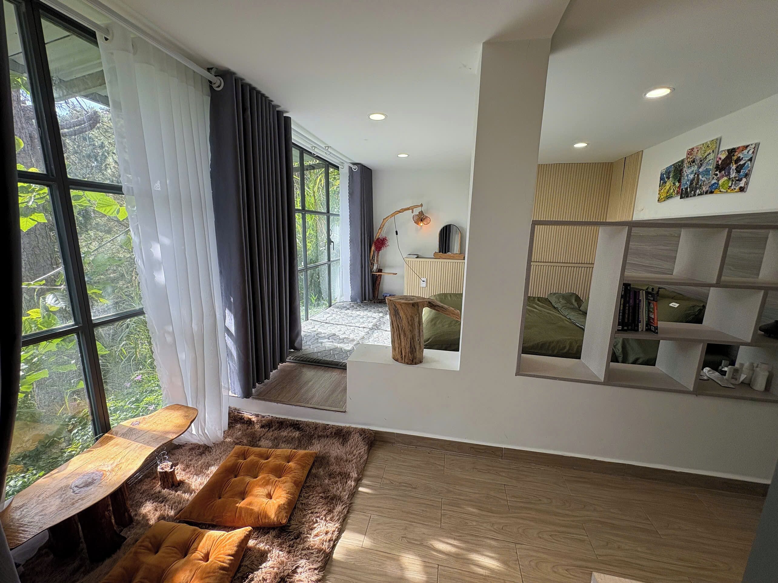 Luxury House, Mountain View