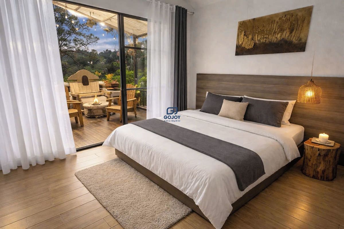 Luxury House, Mountain View | Individually decorated, individually furnished, laptop workspace