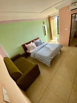 Tabla de planchar con plancha y wifi gratis