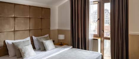 Comfort Double Room, City View