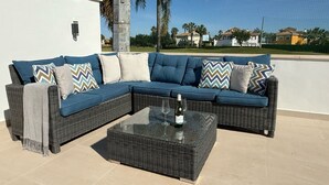 Terrace/patio - Luxury 4 Bedroom Villa - Frontline Golf Views - Private Pool - WiFi - AC (Torre-Pacheco)
