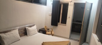 Hotel Maruti Inn