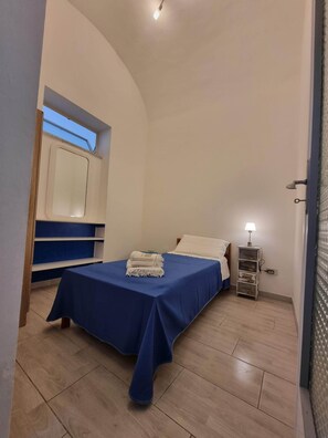 2 bedrooms, iron/ironing board, WiFi, bed sheets - (Palermo)