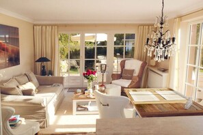 Smart TV - Charming country house style under thatch (Keitum)