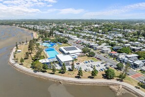 Unclassified image, 2 of 30, button - Family-Sized Retreat with Private Garage (Sandgate)