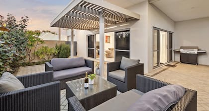 Spacious Family Home in Wannanup Mandurah