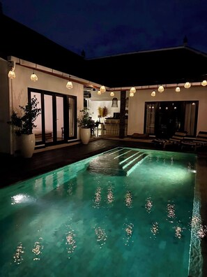Pool - MUNAROSE ESTATE (KUTA)