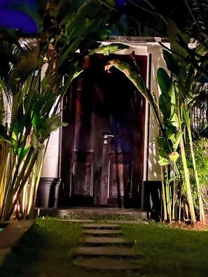 Exterior detail - MUNAROSE ESTATE (KUTA)