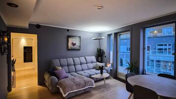 Departamento, 1 habitación, con acceso para personas discapacitadas, balcón | Sala de estar