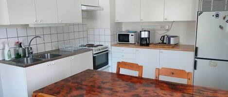 Leilighet, 3 soverom, røyk, terrasse | Innvendig