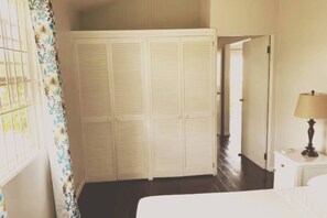 House, 2 Bedrooms, Balcony, Garden View | 2 bedrooms - Sheridan's Place - 1 Minute Walk to the Beach (Prospect)