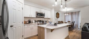 Chiccityescape3bdrm King