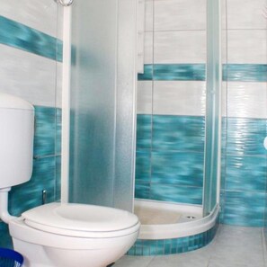 House | Bathroom - 14-guest Holiday Home in Vrgorac (Vrgorac)