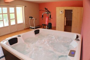 House | Interior - 14-guest Holiday Home in Vrgorac (Vrgorac)