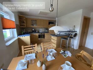Private kitchen - Holiday Apartment De Gruusse (Mildenau)