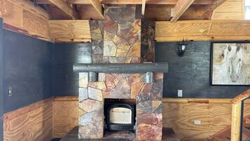 Cabin, 3 Bedrooms, Balcony