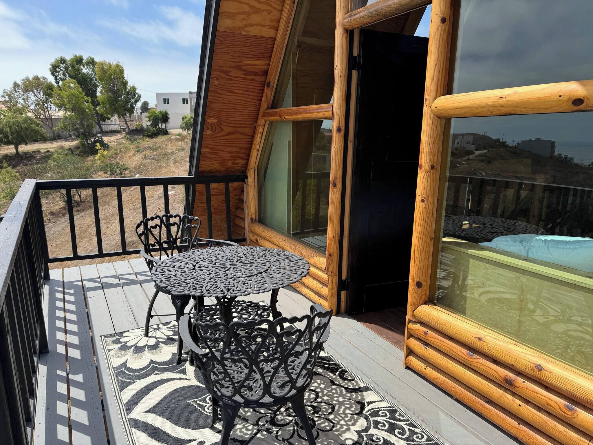 Cabaña, 3 habitaciones, balcón | Balcón