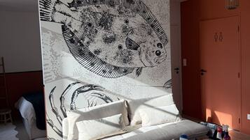 1 chambre, fer et planche à repasser, lit parapluie, Wi-Fi gratuit