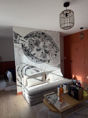 1 soverom, strykejern/-brett, reiseseng for barn og wi-fi (inkludert)