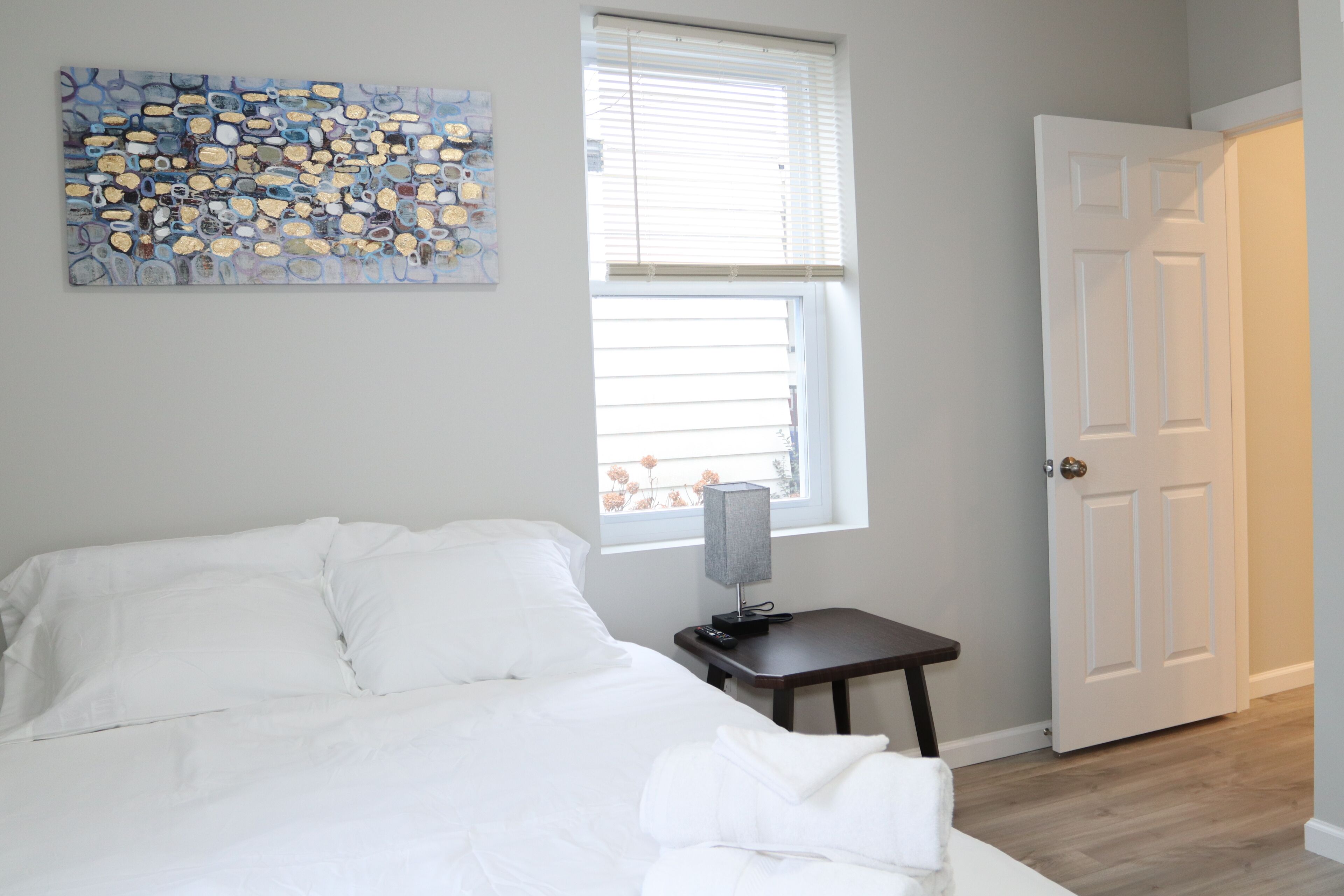 3 chambres, fer et planche à repasser, accès Internet, draps fournis