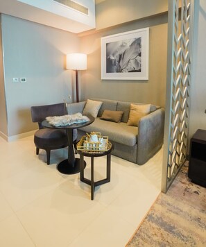 Living area - Stylish Studio with Balcony  DAMAC Prive Tower A (Dubai)