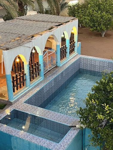 Authentic house in the heart of the oasis