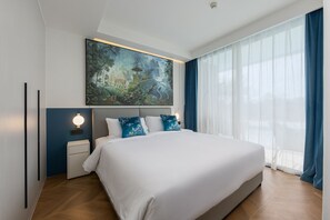 Family Apartment, Balcony, Pool View | Front of property