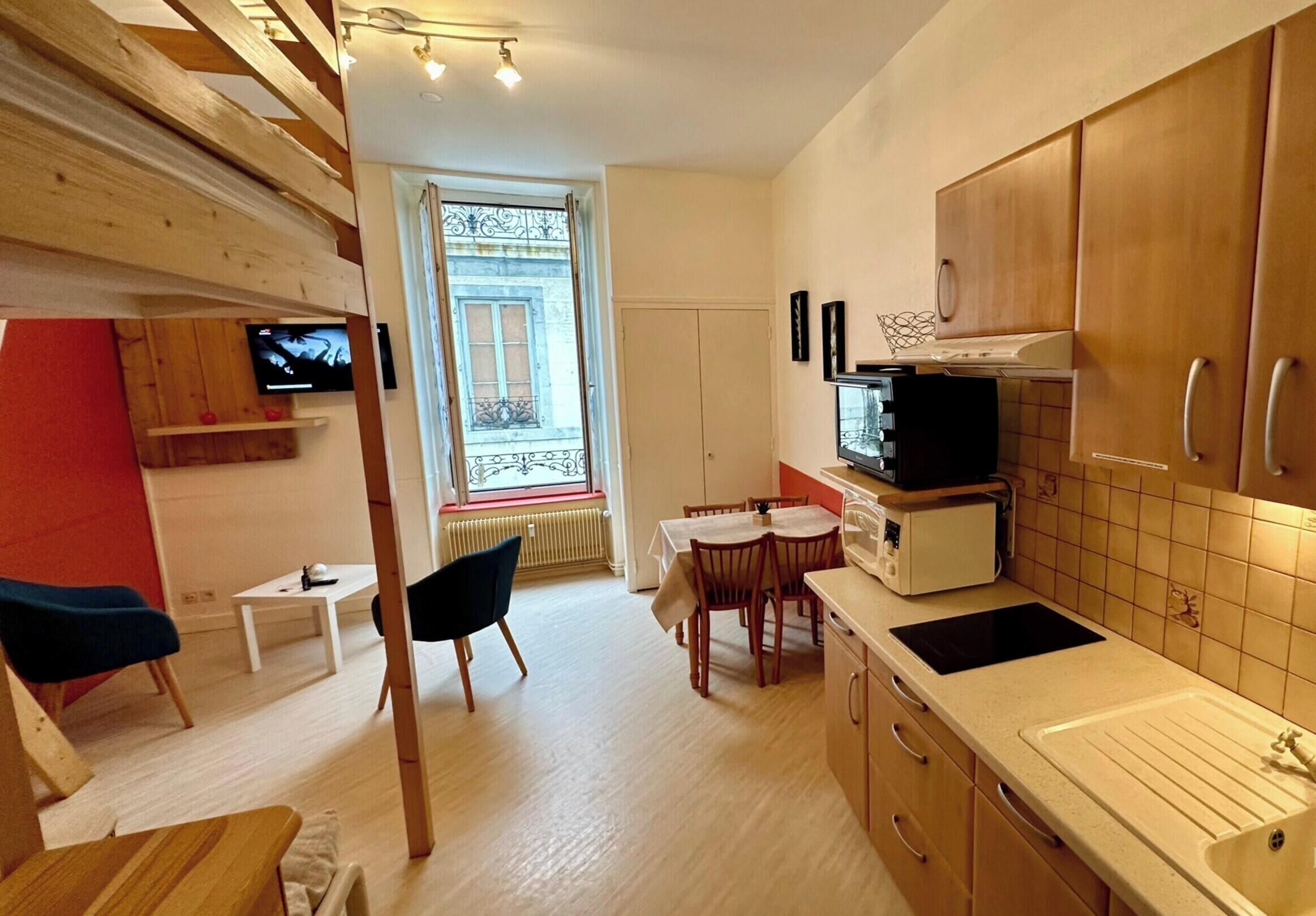 Apartment | Private kitchen | High chair