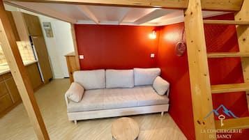 Apartment | Living room