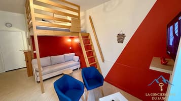 Apartment | Living room