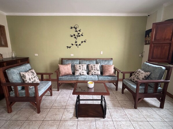 Nicht klassifiziertes Bild, 1 von 25, Schaltfläche