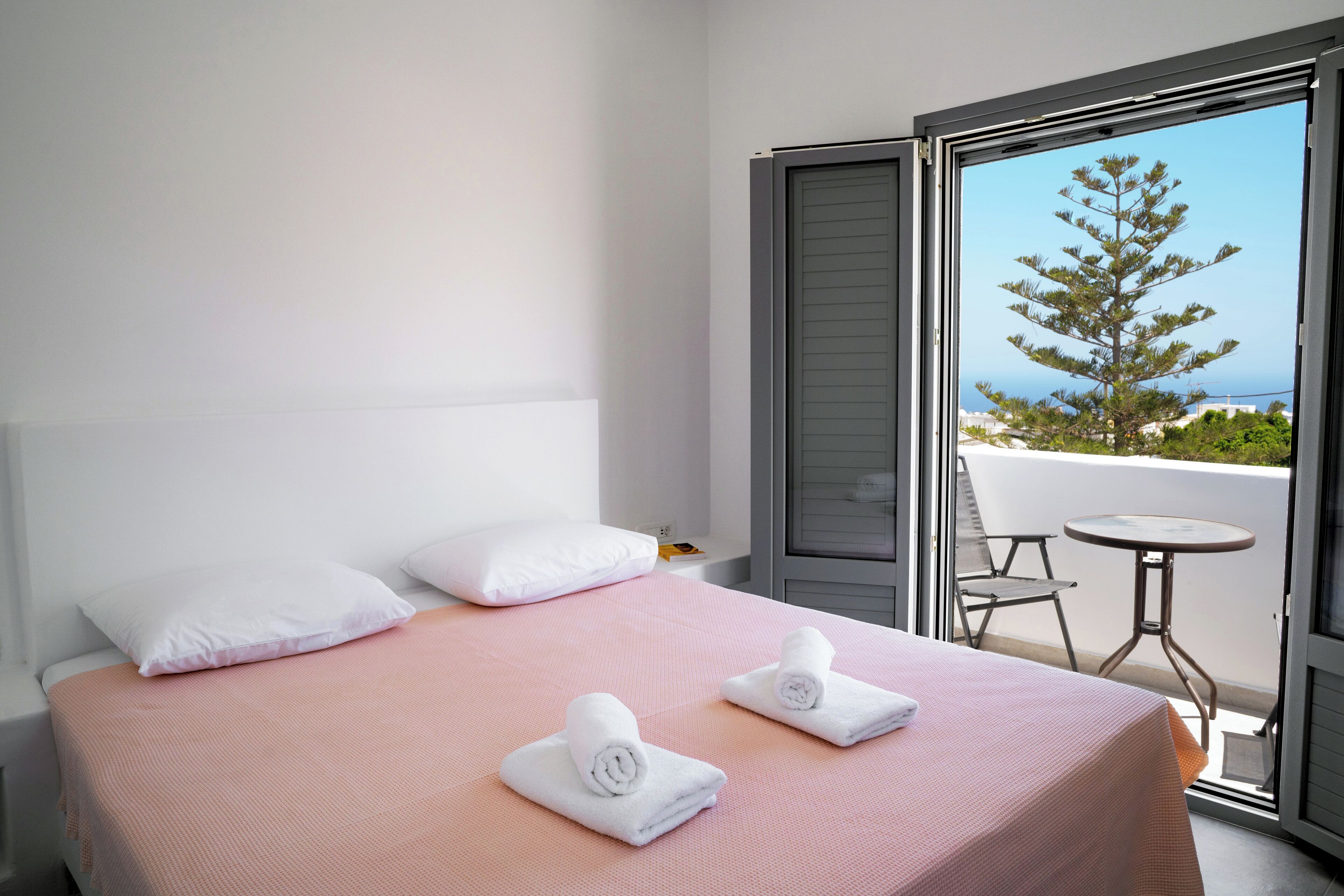 아파트, 발코니 | 필로우탑 침대, 방음 설비, 다리미/다리미판, 무료 WiFi