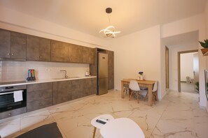 아파트, 침실 1개 | 전용 주방 | 전자레인지, 오븐, 쿡탑, 조리 도구/접시/주방 기구