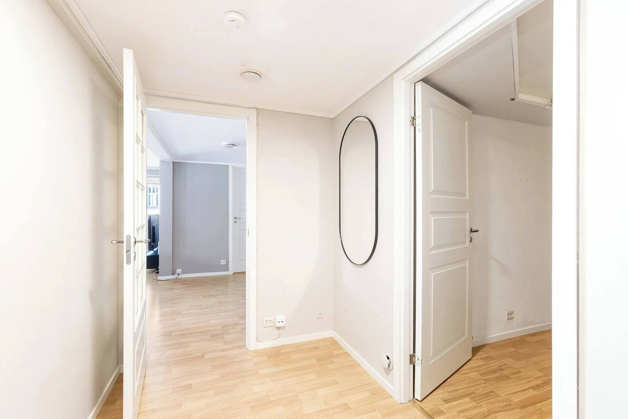 Apartment, 3 Bedrooms, Smoking, Balcony | Interior