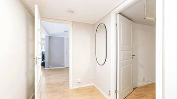 Căn hộ, 3 phòng ngủ, hút thuốc, ban công | Nội thất