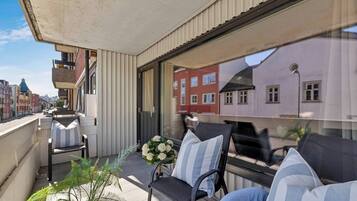 Apartment, 3 Bedrooms, Smoking, Balcony | Balcony