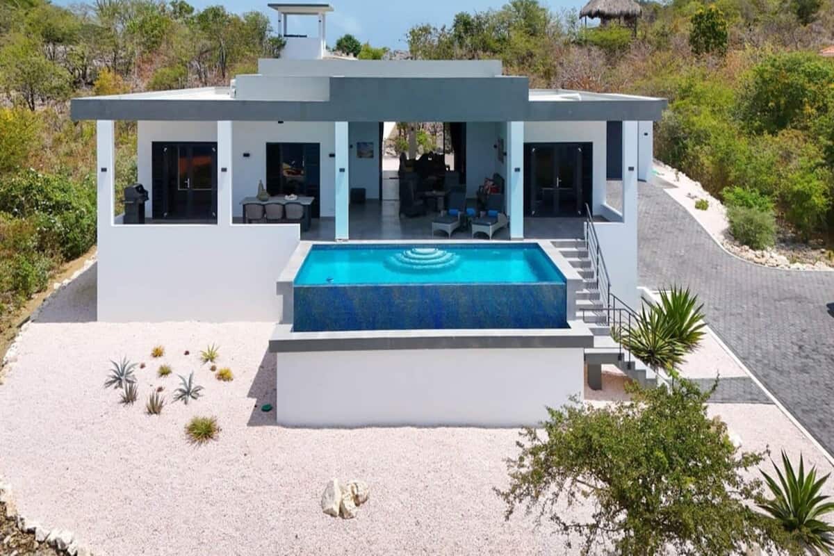 Vila | Piscina | Piscina externa