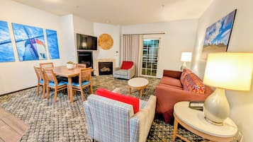 电视、壁炉、乒乓球、立体声音响