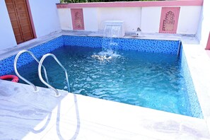 Niet-geclassificeerde afbeelding, 5 van 16, knop